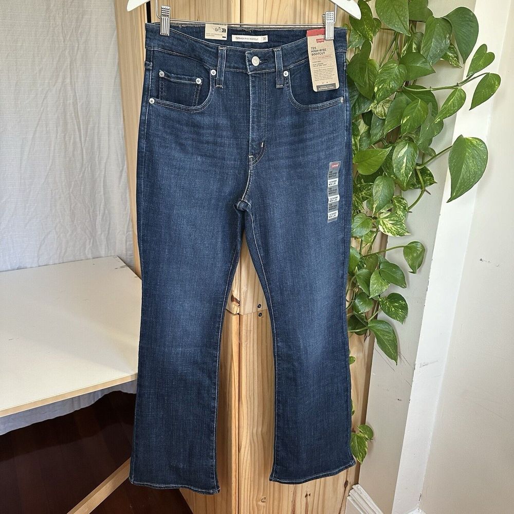 NWT Levi's Women's 725 High Rise Bootcut Jeans 10 Short 30X30 Dark‎ Blue Stretch